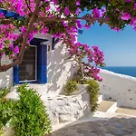 Villa Ioanna *